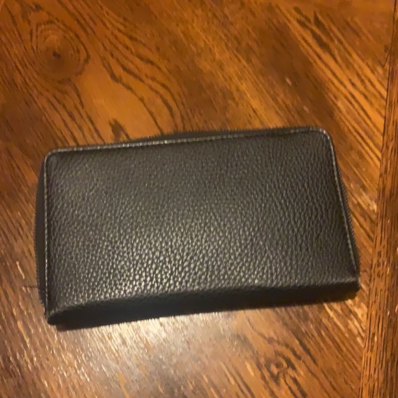 Juicy Couture purse - Picture 2 of 3